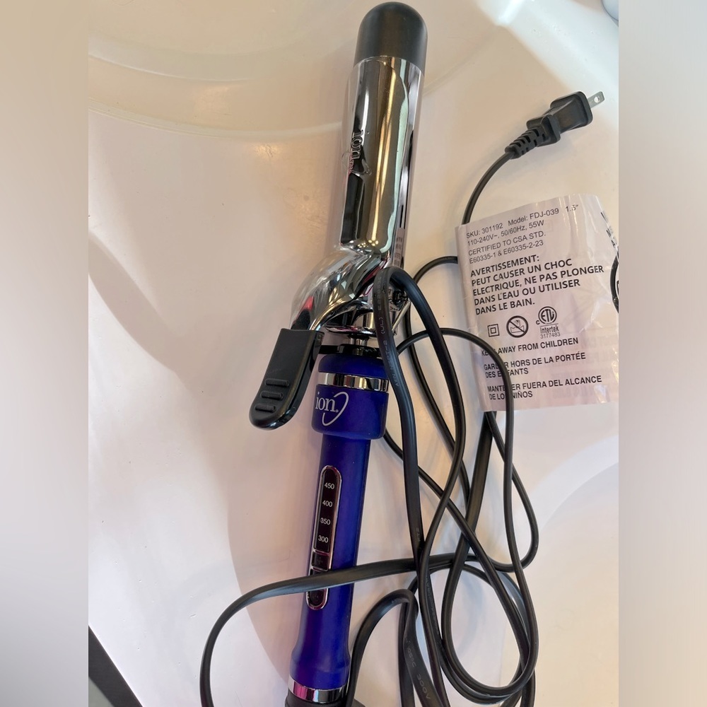 Ion Titanium Pro 1.5” Curling Iron FDJ-039